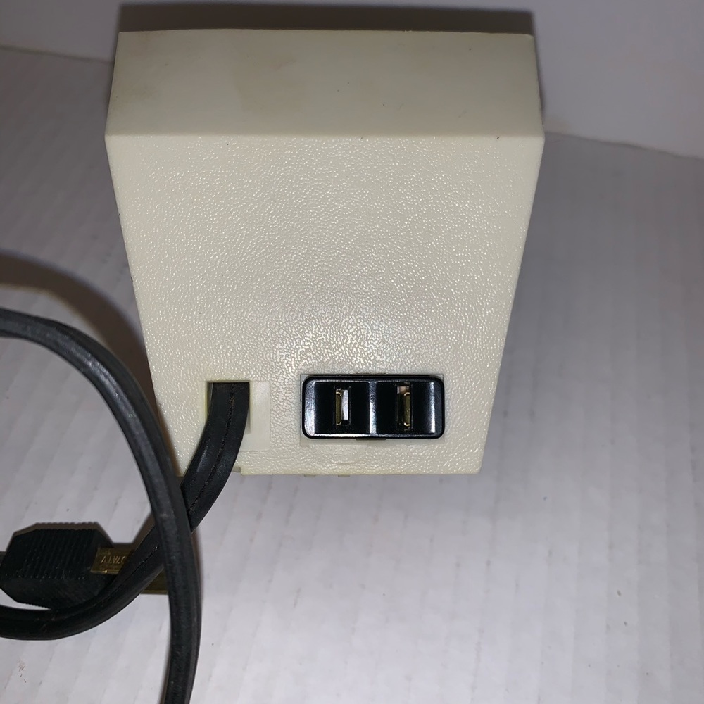 Micronta 24-Hour Multiple Program Timer - Picture 7 of 10